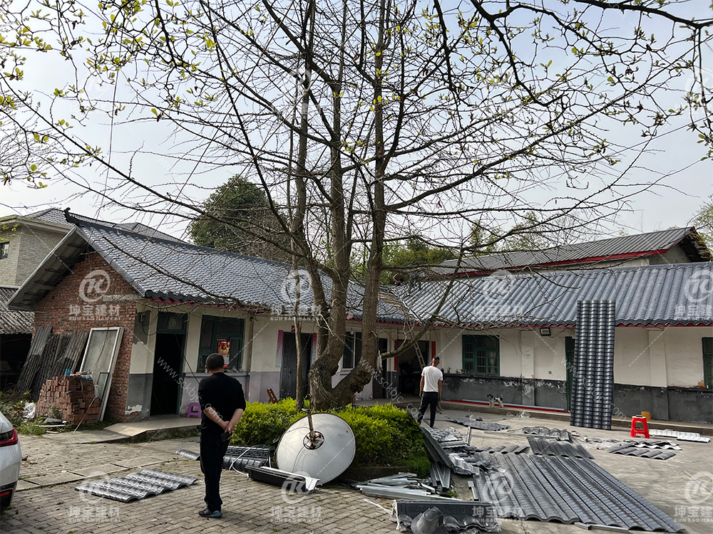 100-200平方房子鋪多少合成樹脂瓦？總費用多少錢？